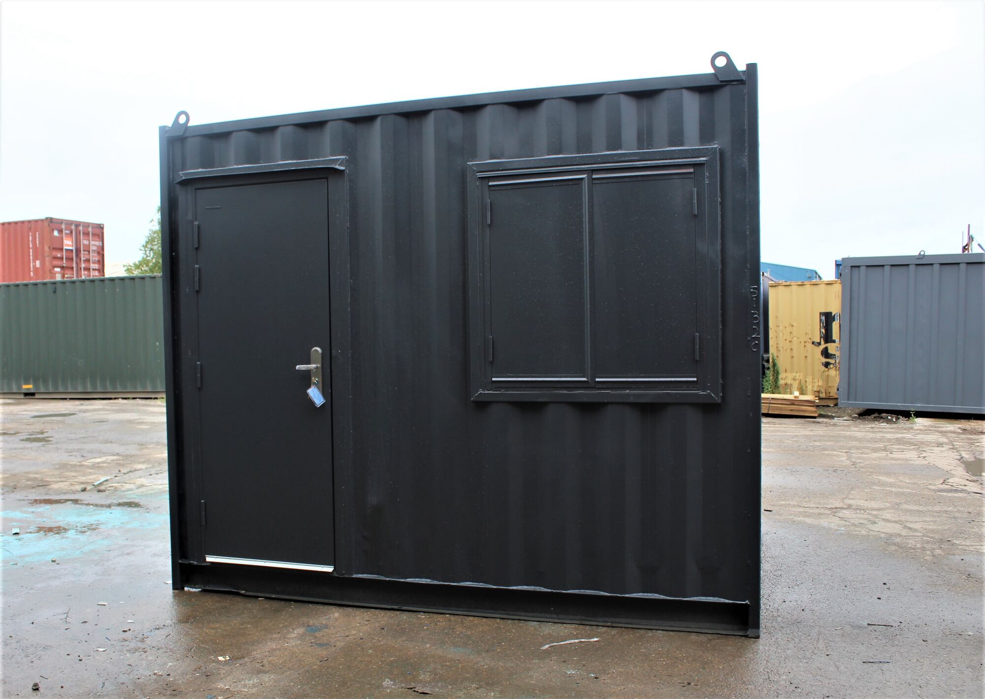 10Ft ModiBox Office1