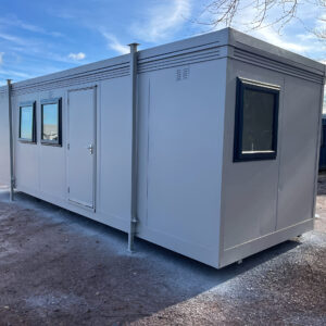 24ft x 10ft Jackleg Cabin