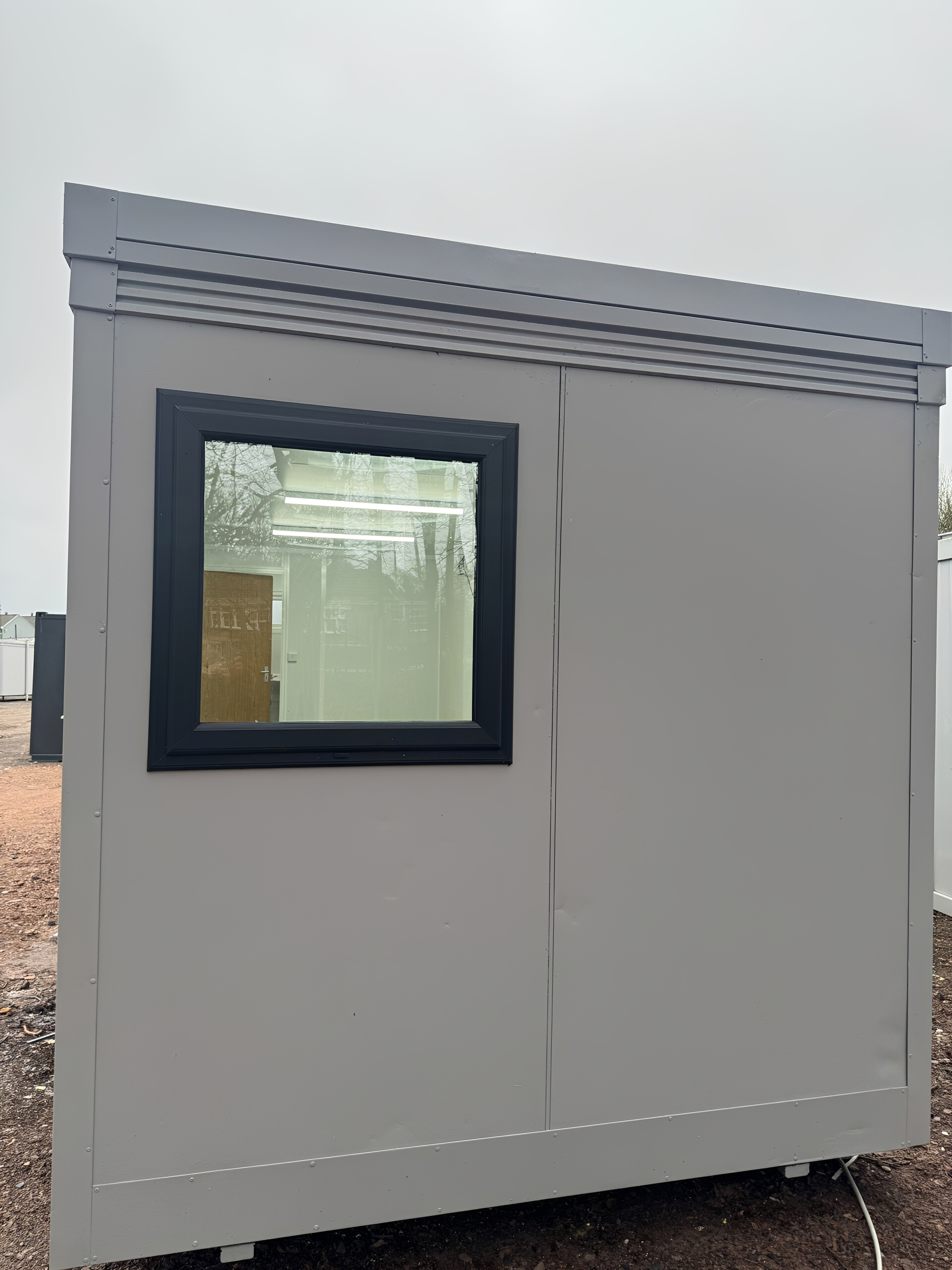 24ft x 10ft Jackleg Cabin4