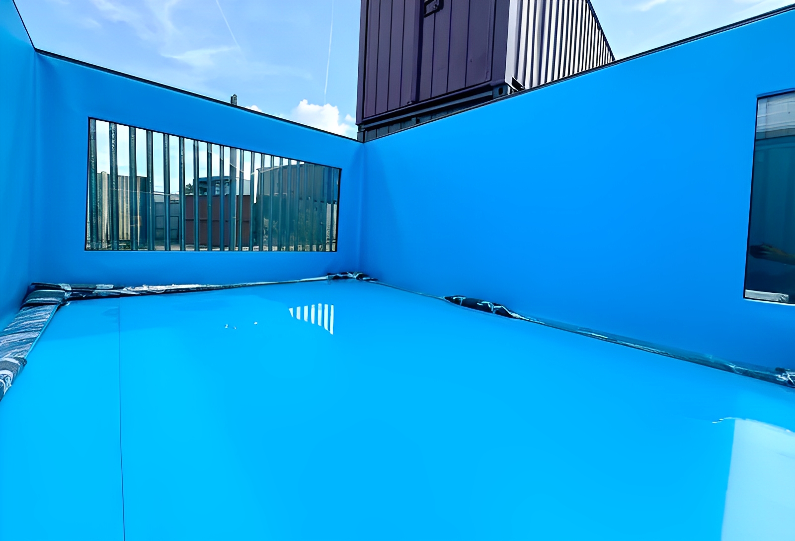 40ft Portable Container Swimming Pool 1