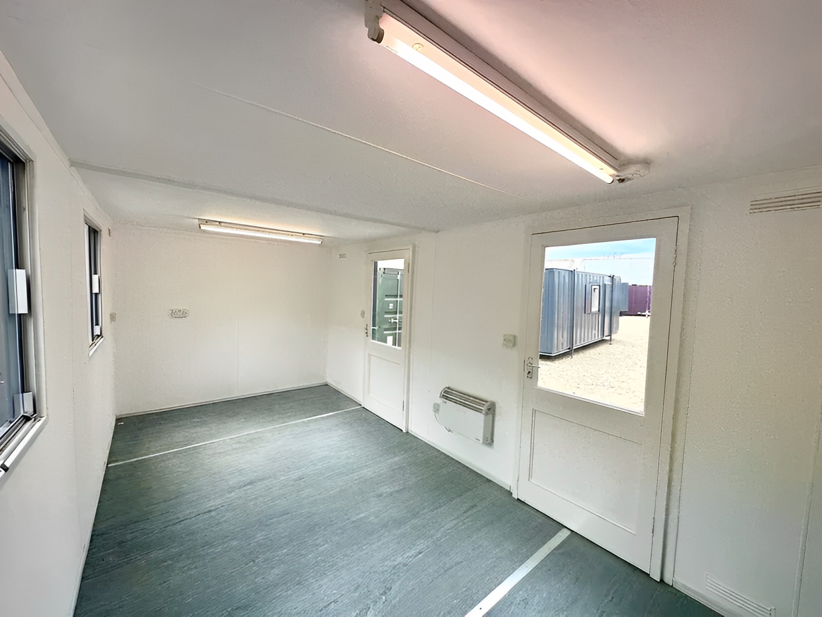Static Welfare 24x9Ft Anti Vandal Cabin Office Canteen Toilet 10KVA Generator 4
